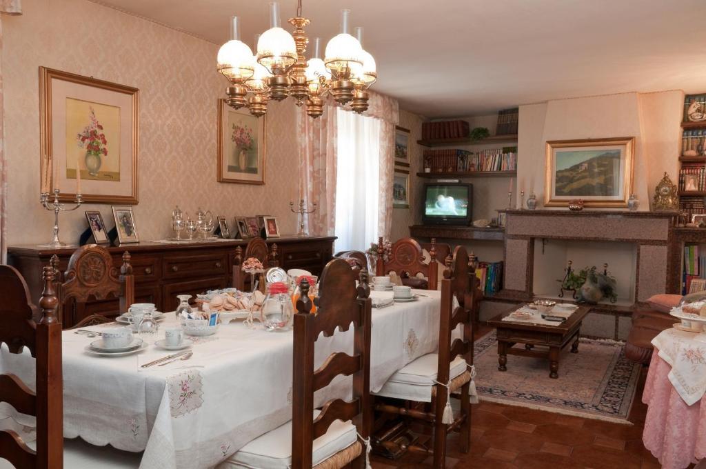 Bed&Breakfast Chiara Olbia Exterior photo